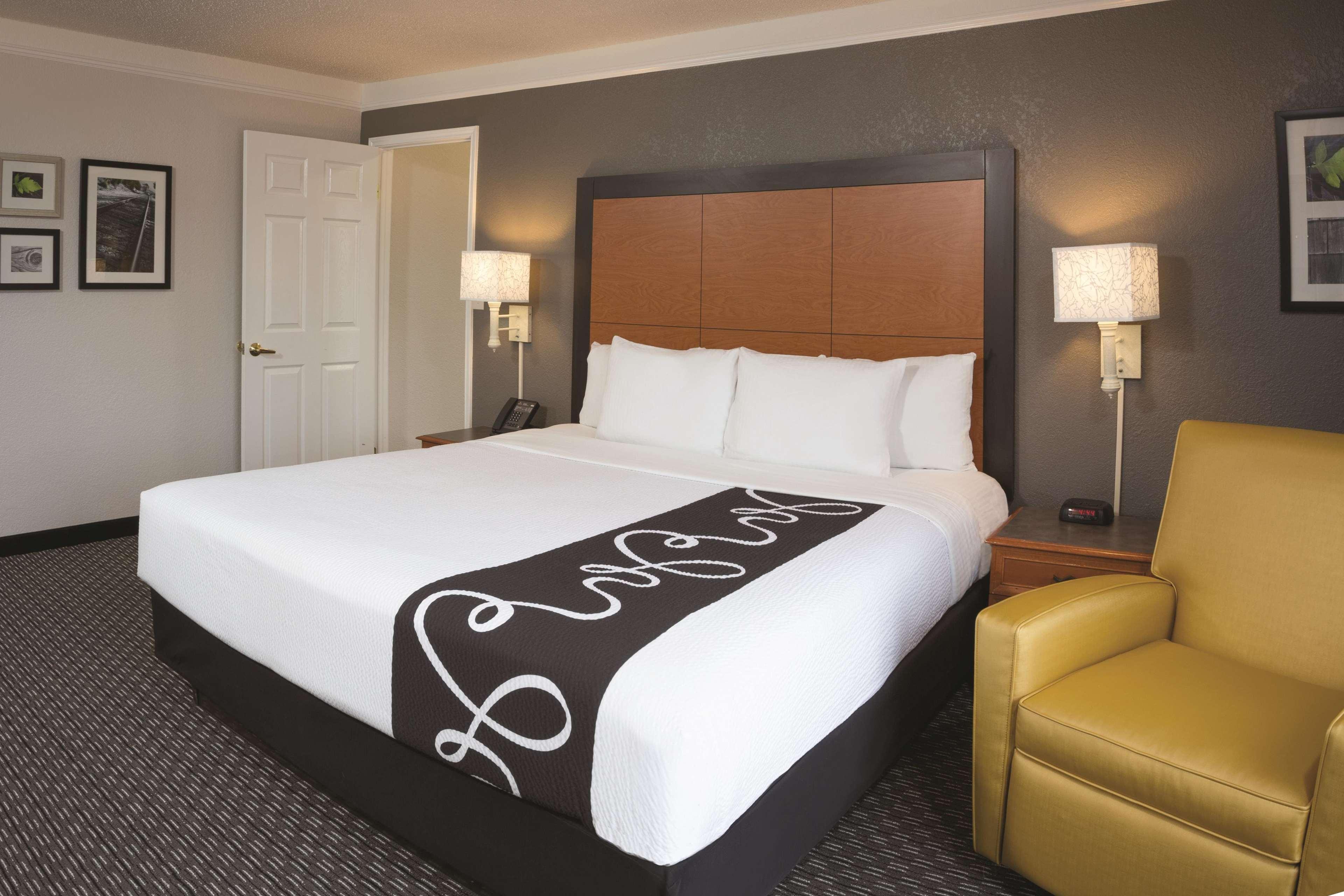 La Quinta Inn By Wyndham Вентура Экстерьер фото