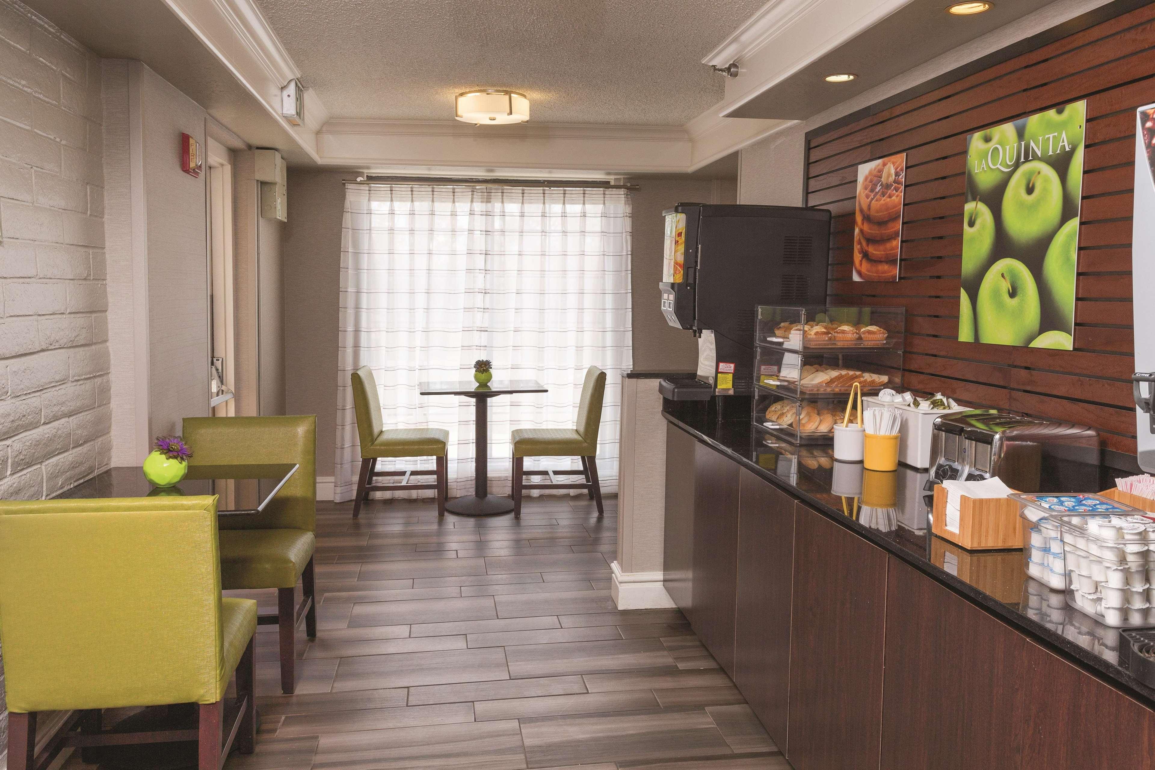 La Quinta Inn By Wyndham Вентура Экстерьер фото